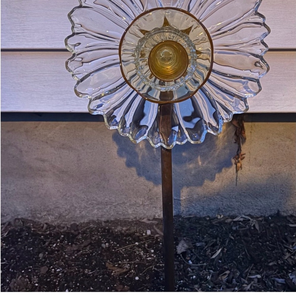PRICE REDUCED!!  Flower Garden Stake/birdbath